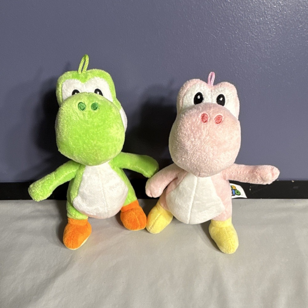 Super Mario Yoshi Plush Doll Set of 2 Green & Pink Stuffed Toys